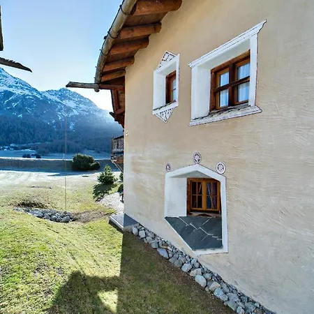 Chesa Romana - Apartamento Silvaplana