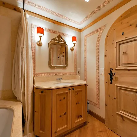Chesa Romana - Apartment *