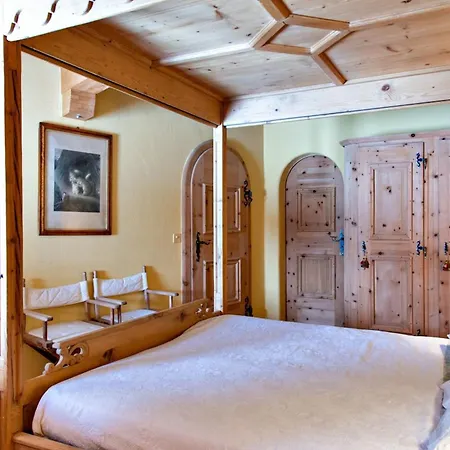 Chesa Romana - سيلفابلانا