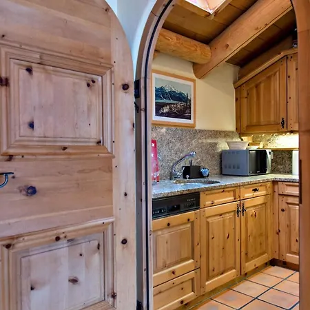 Chesa Romana - Apartamento *