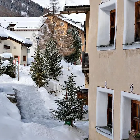 Chesa Romana - شقة سيلفابلانا