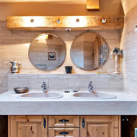 Apartment Chesa Romana - *